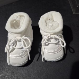 Baby Deer White Baby Walker Shoes